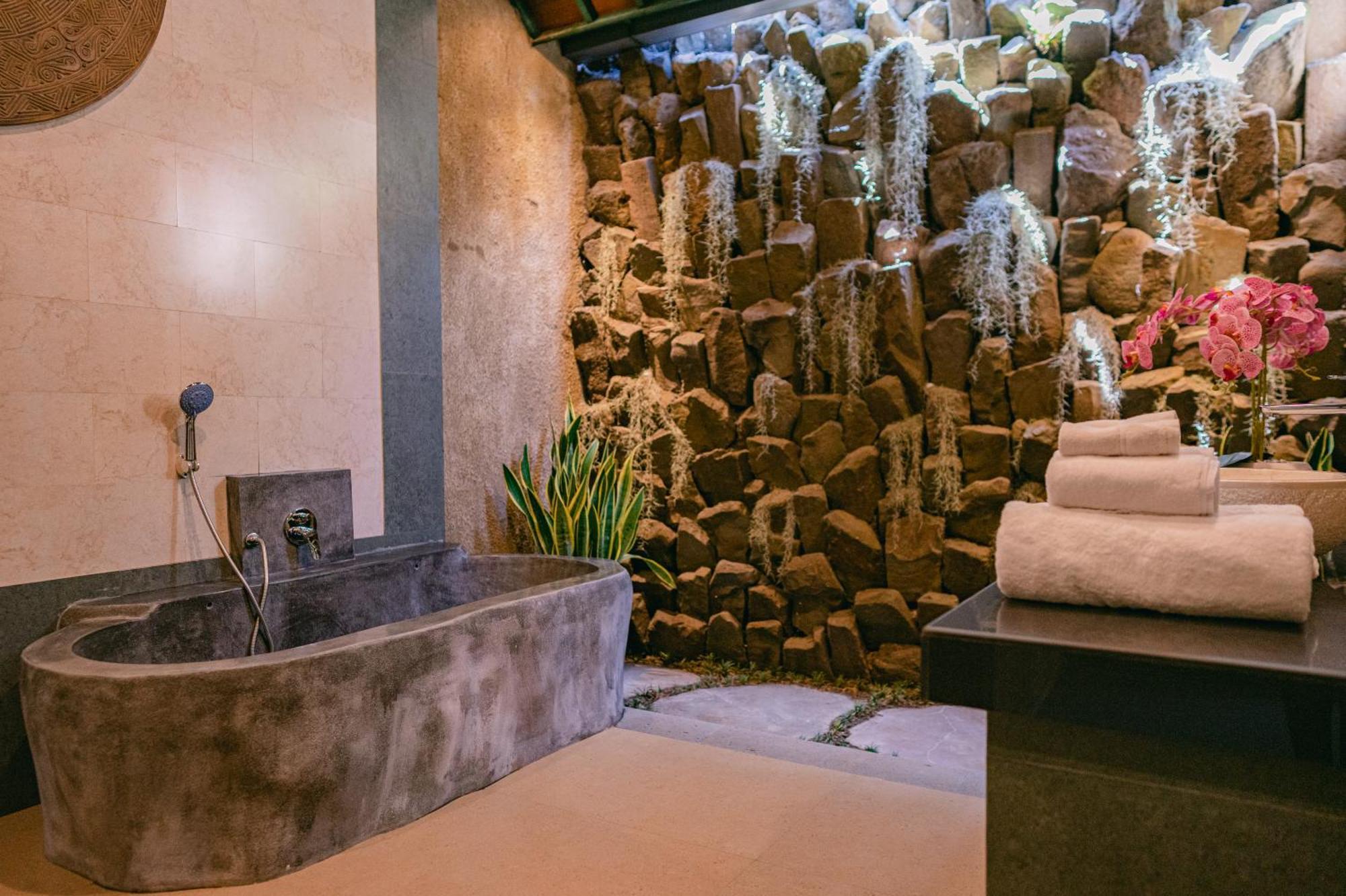 2 Seasons : Villa Star - Luxury With Private Pool أوبود المظهر الخارجي الصورة